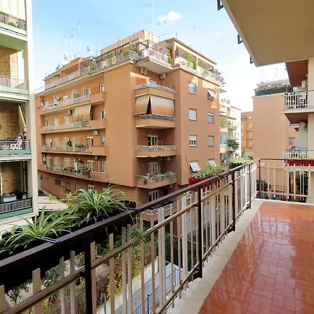 Montemario Halldis Apartamento